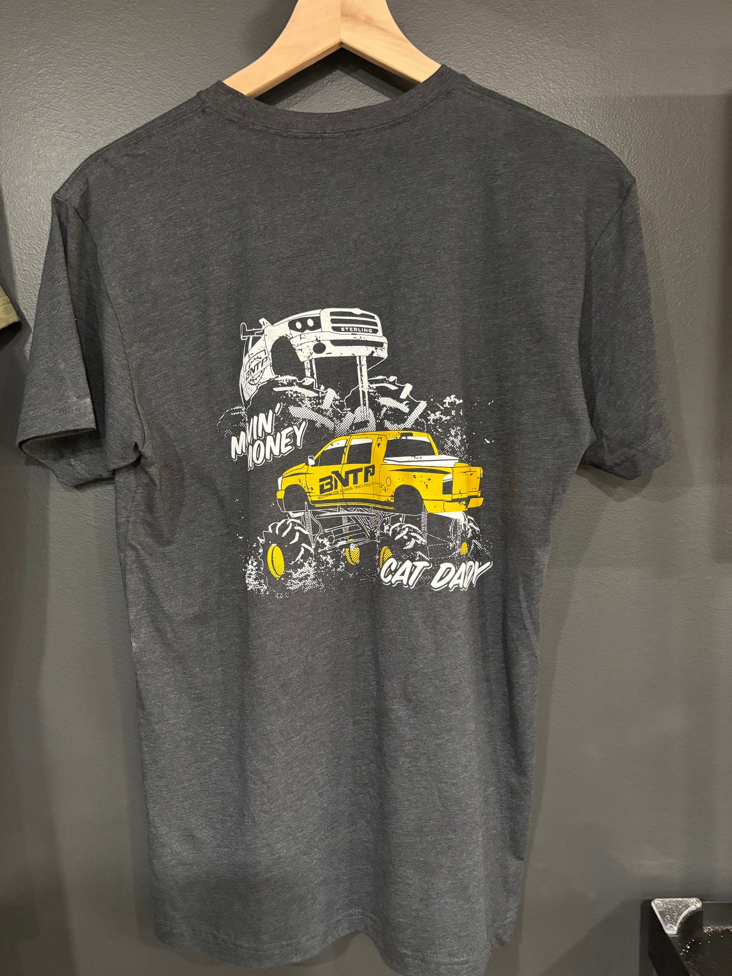 Short sleeve t-shirt